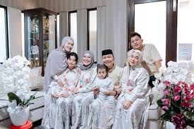 OOTD Lebaran Haji 2025: Inspirasi Outfit Modest Kekinian