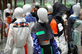 Tren Pakaian Berbahan Daur Ulang 2025: Fashion Ramah Lingkungan yang Kian Populer