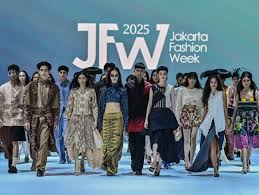 Sustainable Fashion 2025 di Indonesia: Gaya Ramah Lingkungan Generasi Muda